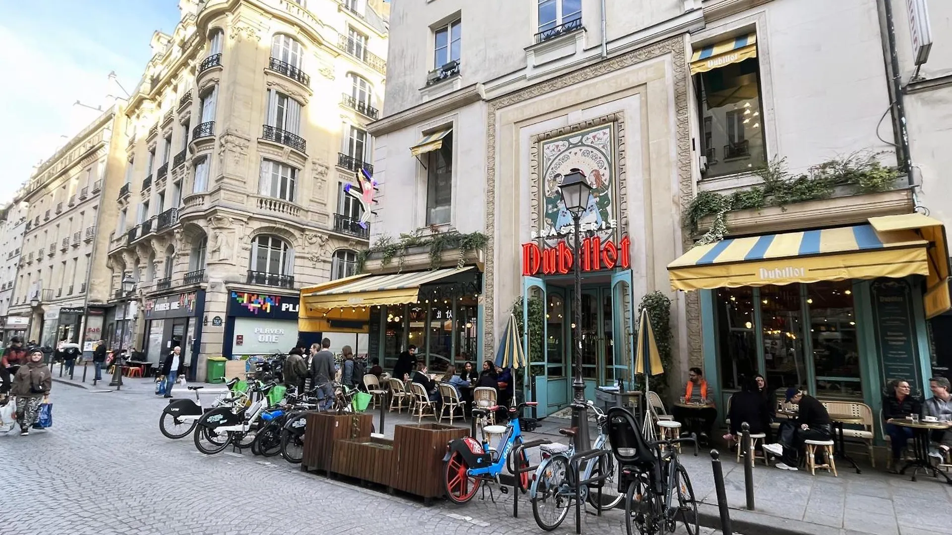 Urban Flat 31 - Lovely Triplex In Parigi